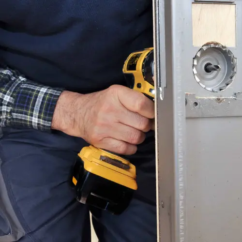 Врезка замков